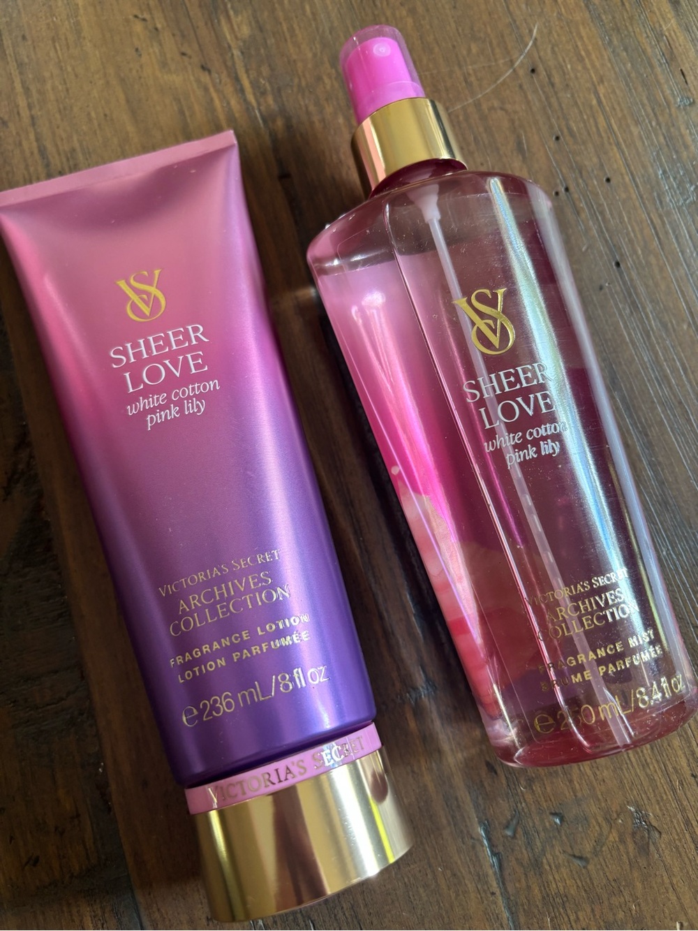 NWT Victoria’s Secret sheer love lotion and mist set - Picture 2 of 9